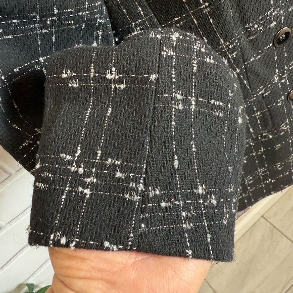 Bar IlI Women's Metallic Plaid black One-Button Blazer/size L - Picture 3 of 15